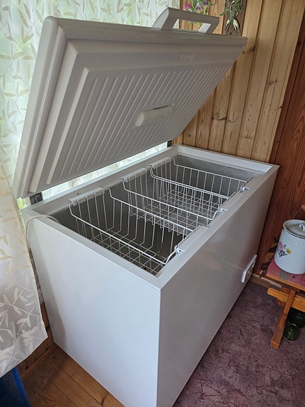 Electrolux 300 litran arkkupakastin