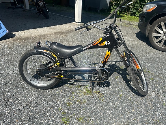 Schwinn Stingray chopper