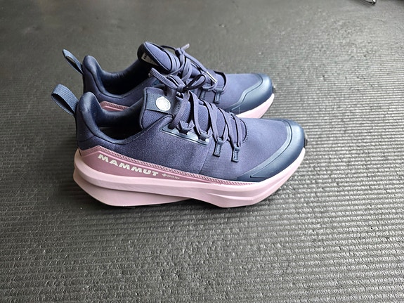 Mammut vaelluskengät koko 40