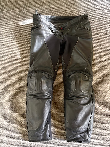 Dainese housut 56