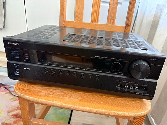 Onkyo TX-SR578 AV-vahvistin