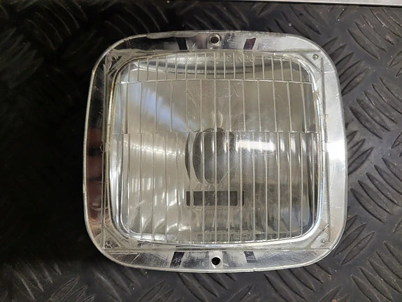 Suzuki S / Solifer TS: etuvalo, uusi
