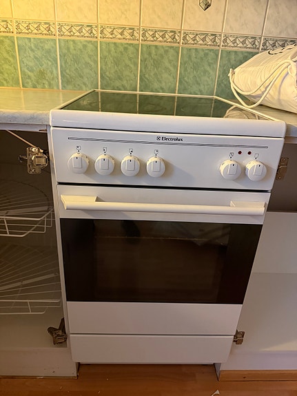 Electrolux ekc510101w lattialiesi
