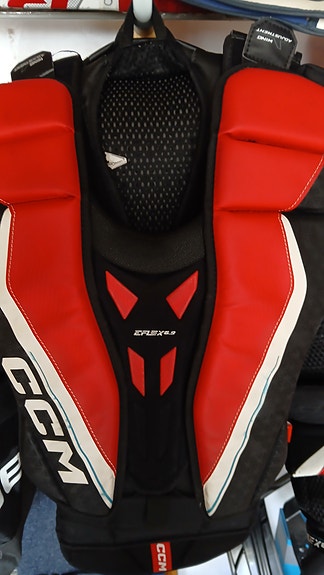 Ccm Eflex 6.9 rintapanssari INT L-XL