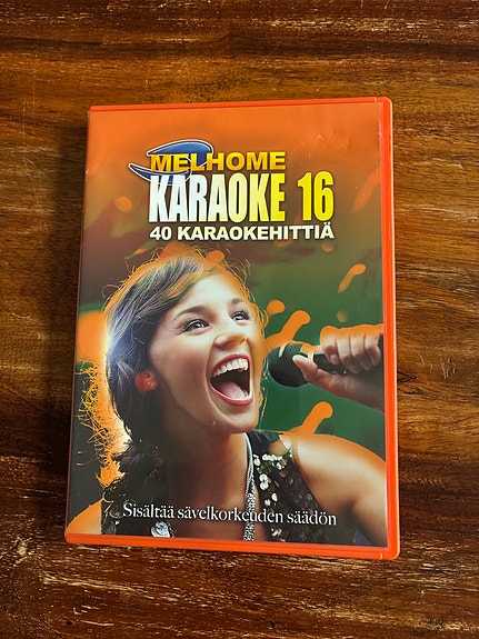 Melhome Karaoke 16 DVD – 40 karaokehittiä