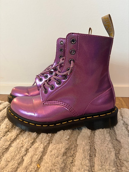 Dr. Martens saappaat