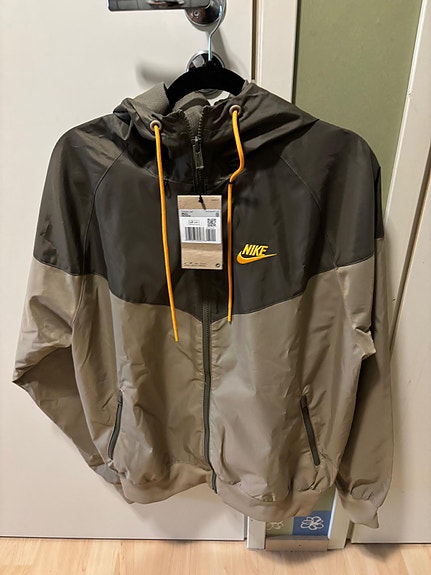 Nike juoksutakki XS harmaa-musta