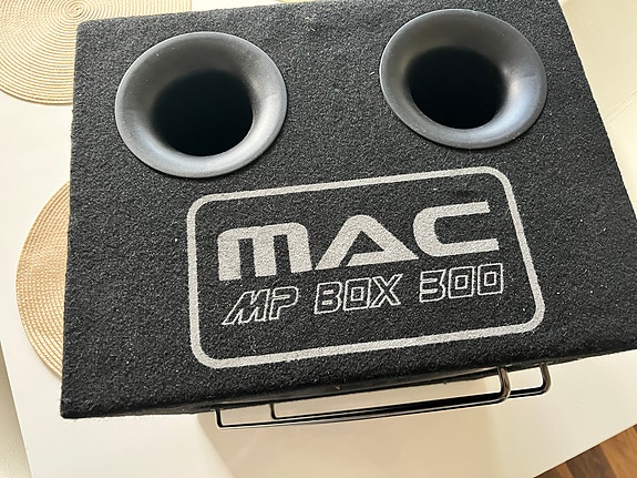 MAC MP Box 300 subwoofer kotelo autoon
