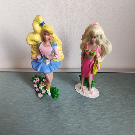 Vintage Mattel Barbie hahmot