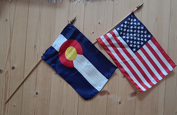 Coloradon ja USA:n liput