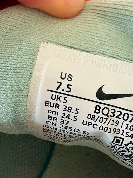 Naisten Nike juoksukengät