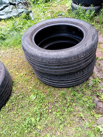 2 kpl Pirelli skorpion