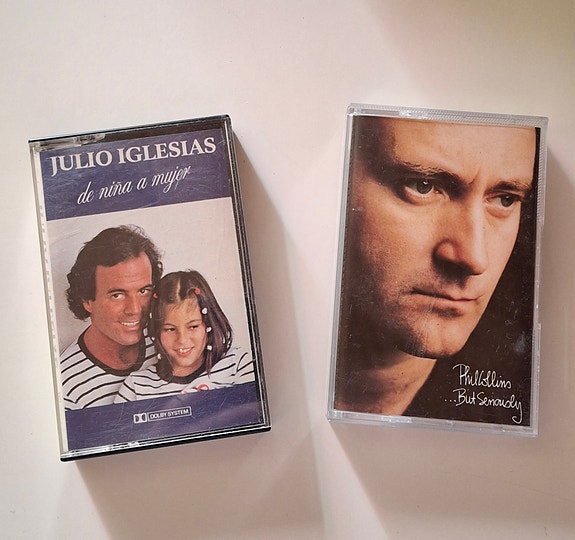 Julio Iglesias ja Phil Collins C-kasetit