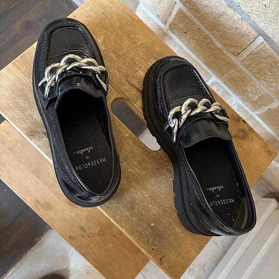 Paksupohjaiset naisten loaferit, 36.