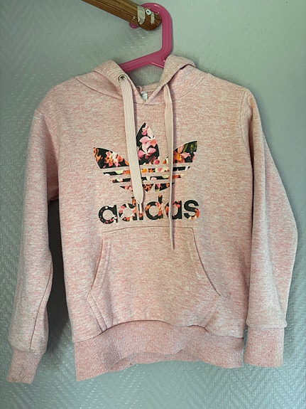 Adidas Originals huppari – vaaleanpunainen kukkalogo