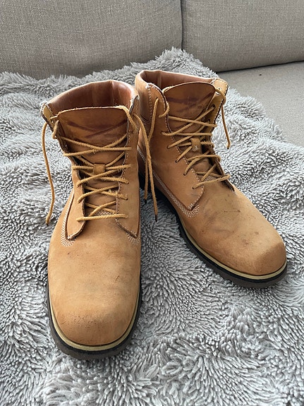 Timberland mokkanahkaiset maiharit koko 44 vaaleanruskea