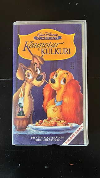 Disney Kaunotar ja Kulkuri VHS-kasetti suomeksi
