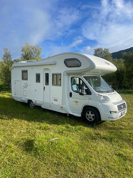 Vuokrataan asuntoauto