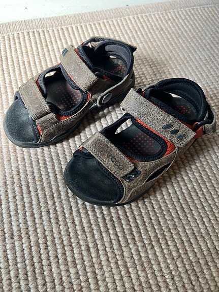 ECCO lasten sandaalit koko 27 unisex