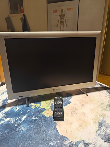 Sony KDL-22EX553 22 tuumaa