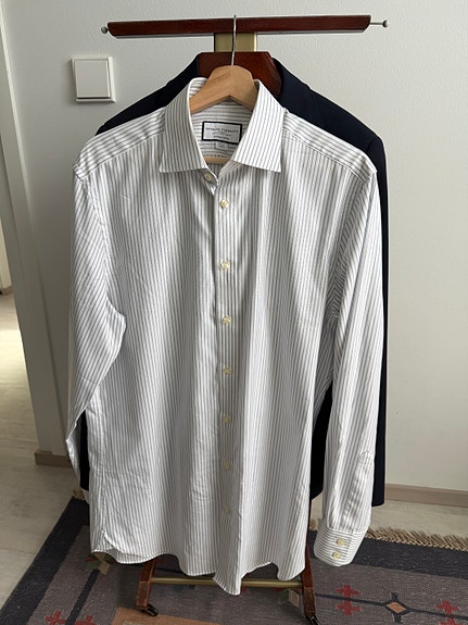 Charles Tyrwhitt slim fit miesten kauluspaita L valkoinen raidallinen puuvilla