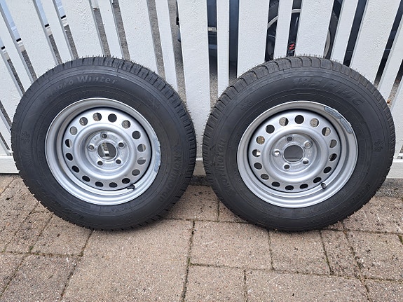 Uudenveroiset 185 R14C nastarenkaat + peltivanteet 5x112 (CB 67 / ET30)