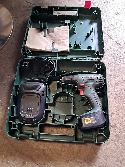 Bosch akkuporakone 18v