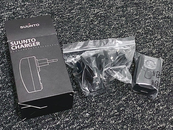 Suunto Charger matkalaturi – Ambit-sarja yms. (NOS/Uusi)