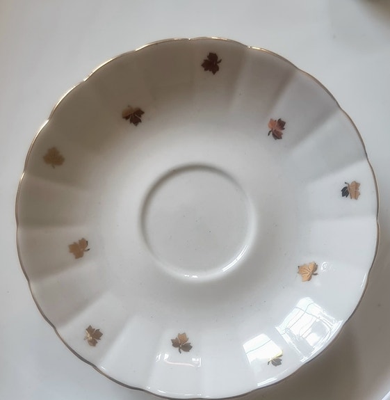 Arabia Hippu aluslautaset / asetit, 6 kpl (vintage)