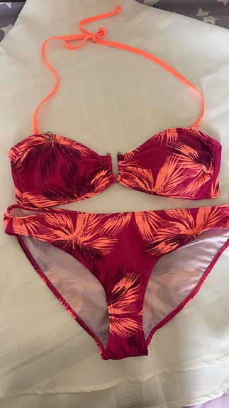 Bikinit 42 uudet