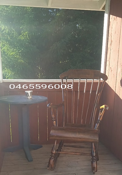 Pihapiirin/rannan mökki