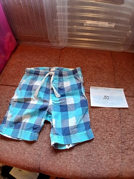 Shortsit pojat koko 80