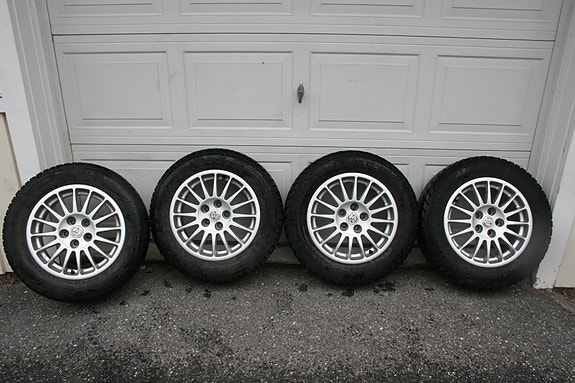 Toyota Aluvanteet 5x100 15"  Nastarenkaat