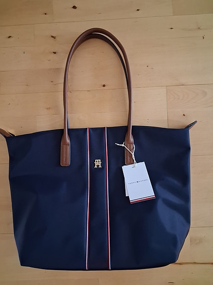 Tommy Hilfiger uusi naisten shopper-kassi