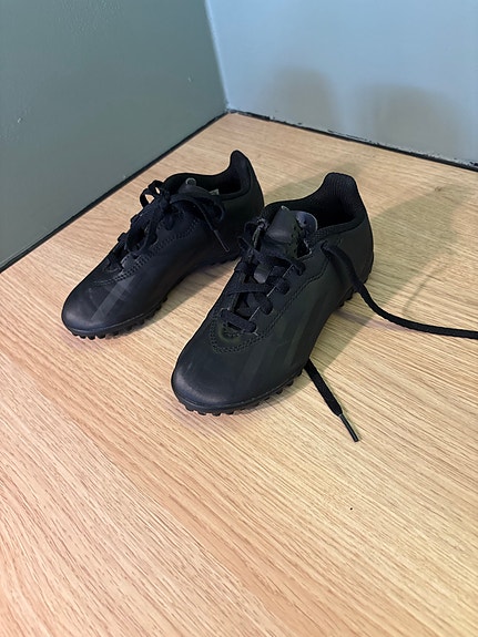 Adidas nappikset