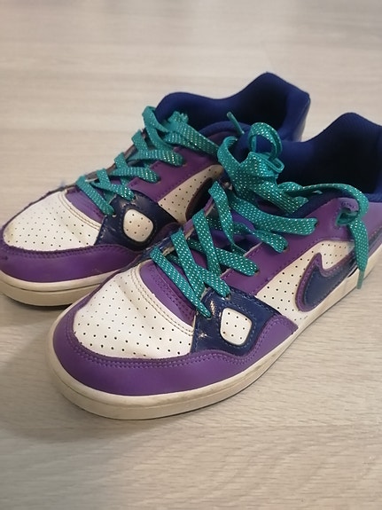 Nike tennarit 37, unisex