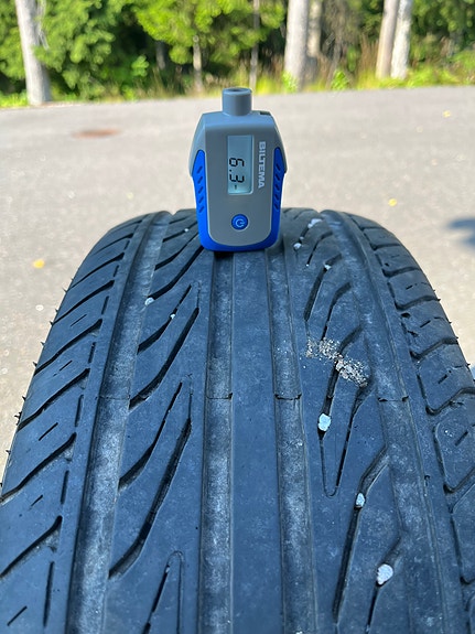 ProSport 215/45/17 Kesärenkaat 2kpl