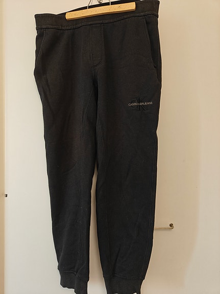 Calvin Klein verkkarit L musta