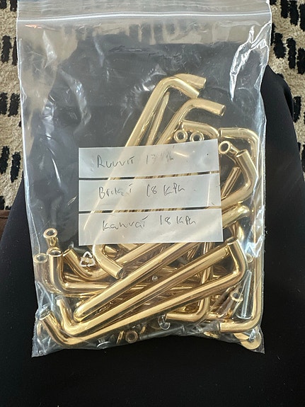 IKEA messinkiset vetimet kaapistoihin