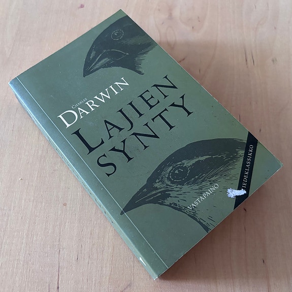 Charles Darwin - Lajien synty