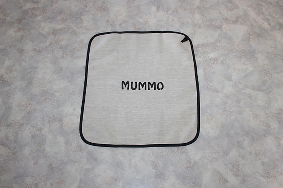 MUMMO laudeliina