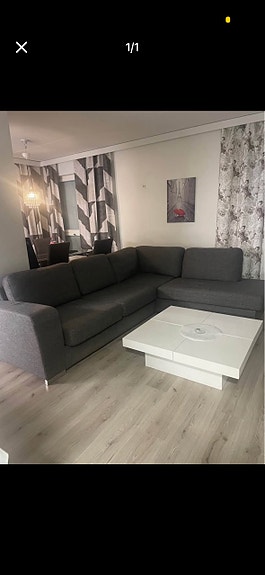 Myydään iso kulmasohva