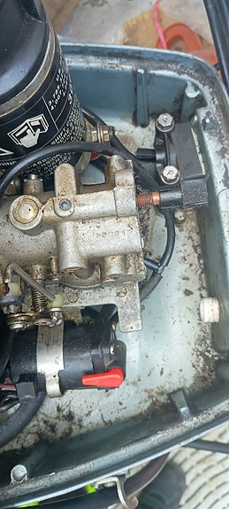 Tarve Evinrude 30hp 2-t vm.85 kaasutin