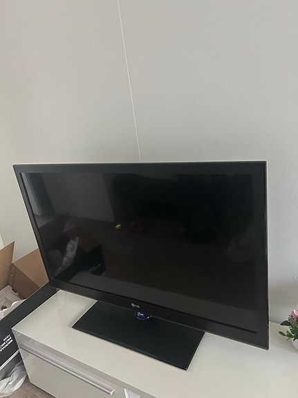 LG 42LV3550 42" televisio
