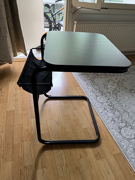 IKEA sivupöytä musta
