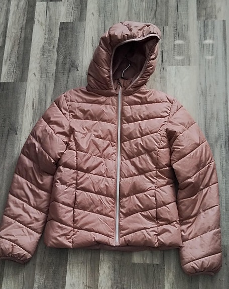 Kevyt välikausi/talvitakki H&M tytöille 152 cm, pari kertaa käytetty