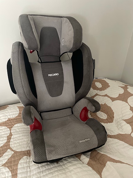 Recaro Monza Nova turvaistuin