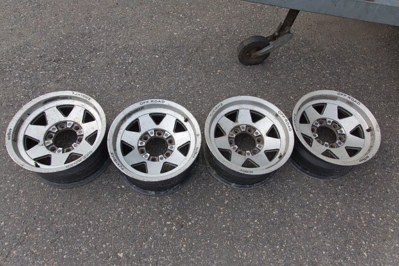 Melber Offroad vanteet, Toyota