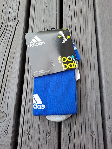 Adidas jalkapallosukat 43-45