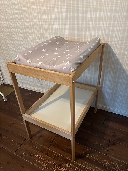 IKEA sniglar hoitopöytä ja hoitoalusta
